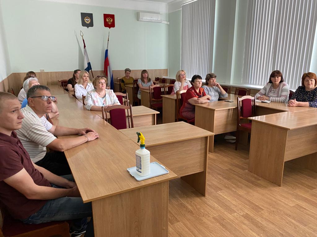 УПРАВЛЕНИЕ ПРОФЕССИОНАЛЬНЫМИ РИСКАМИ КАК СИСТЕМА МЕР В УПРАВЛЕНИИ ...